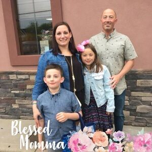 Meet your Posher, Lisa